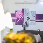 Апартаменты Luxe Hot Tube Apartment, With Views, Near *