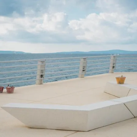 Luxe Hot Tube Apartment, With Views, Near * Сплит